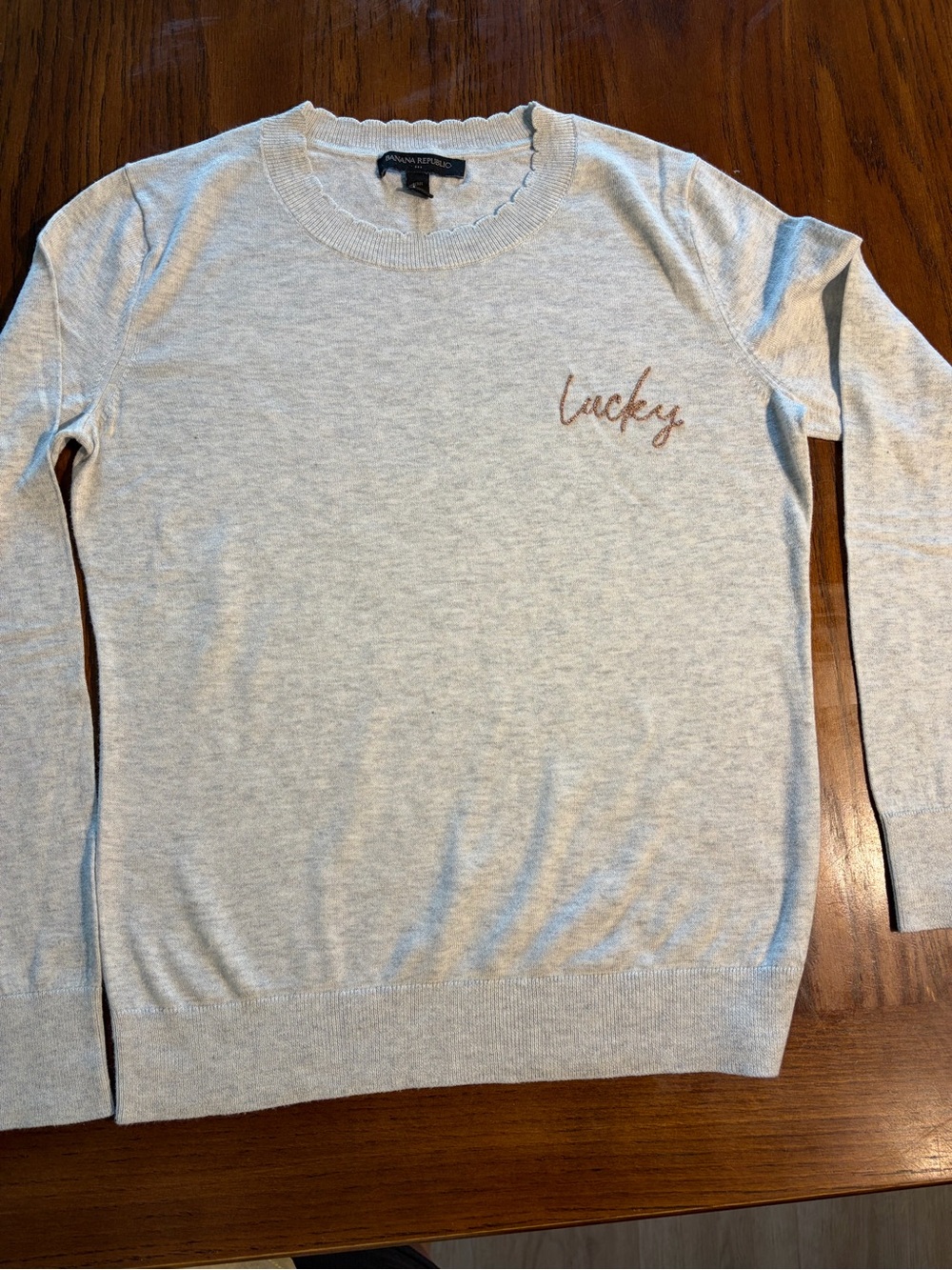 Banana Republic Women’s Light Gray 'Lucky' Long Sleeve Sweater